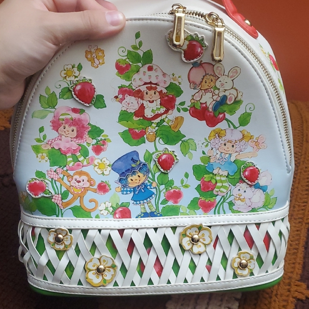 Strawberry Shortcake and Friends - Picture 2 of 8